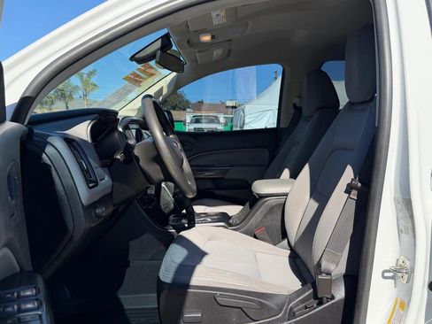 Used 2020 Chevrolet Colorado W/T w/ WT Convenience Package image 17