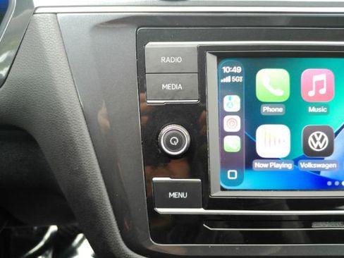 Used 2022 Volkswagen Tiguan S image 39