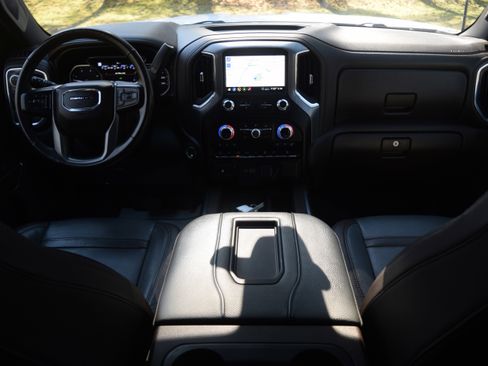 Used 2020 GMC Sierra 3500 Denali w/ Denali Ultimate Package image 8