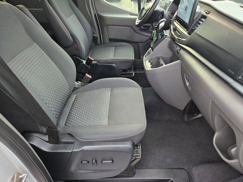 Used 2022 Ford Transit 350 XLT RWD image 17