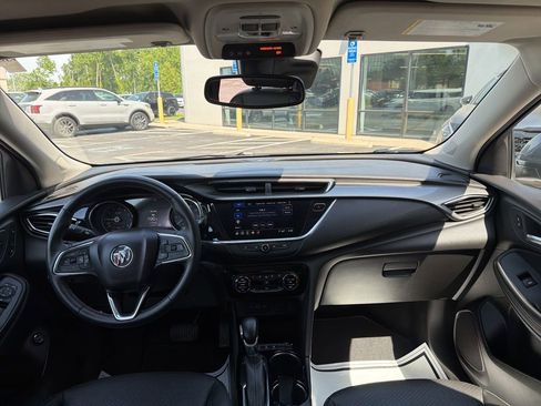 Used 2022 Buick Encore GX Essence w/ Experience Buick Package AWD/4WD image 23