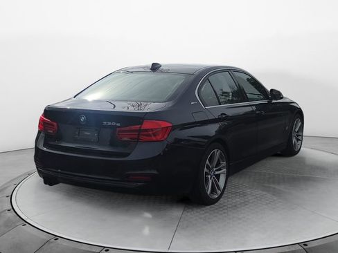 Used 2017 BMW 330e RWD image 5