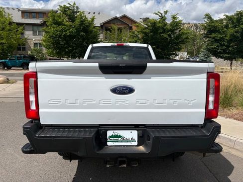 Used 2023 Ford F250 XL w/ FX4 Off-Road Package AWD/4WD image 8