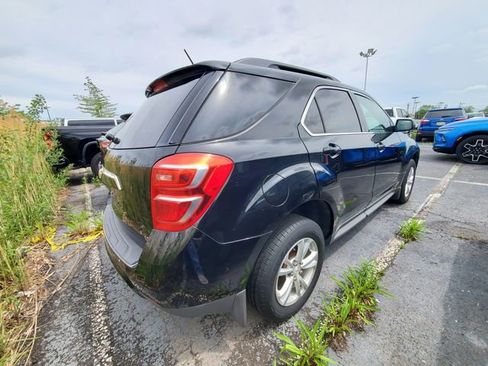 Used 2017 Chevrolet Equinox LT w/ LPO, Protection Package FWD image 4