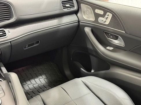 New 2026 Mercedes-Benz GLE 450 4MATIC Coupe image 8