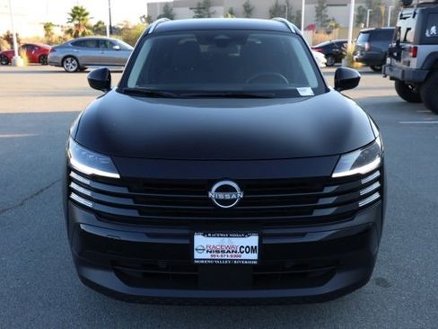 New 2026 Nissan Kicks SV image 9