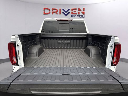 New 2026 GMC Sierra 1500 SLT w/ SLT Premium Plus Package AWD/4WD image 34