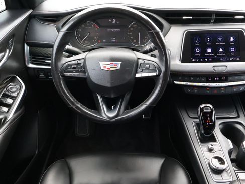 Used 2023 Cadillac XT4 Sport FWD image 15