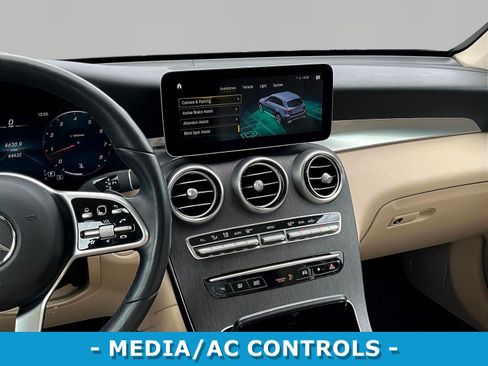 Used 2020 Mercedes-Benz GLC 300 4MATIC image 9