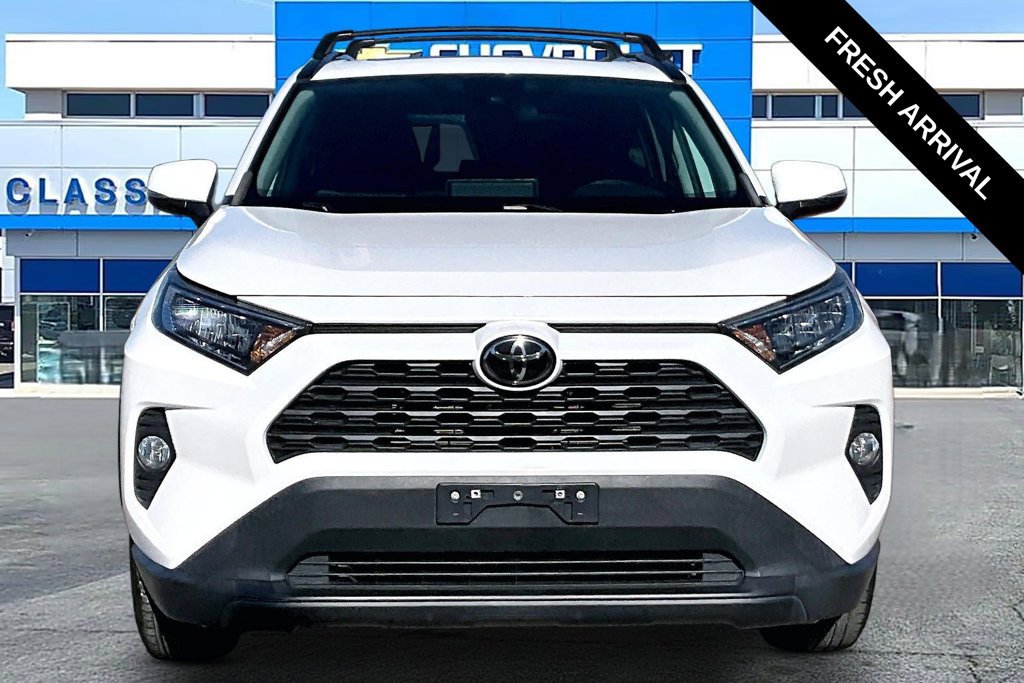 Used 2021 Toyota RAV4 XLE w/ Convenience Package AWD/4WD image 19