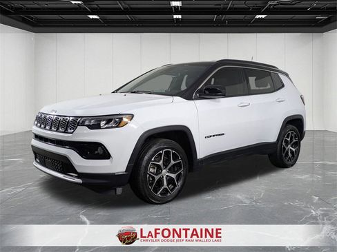 Certified 2024 Jeep Compass Limited image 1