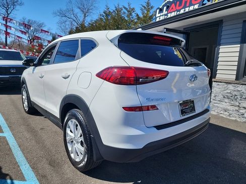 Used 2019 Hyundai Tucson SE AWD/4WD image 2