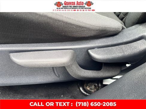 Used 2021 Nissan Kicks S FWD image 22