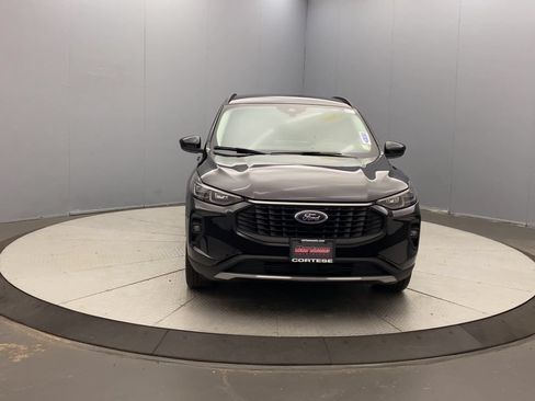 Used 2025 Ford Escape Platinum AWD/4WD image 8