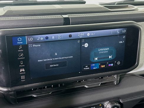 Used 2025 Jeep Wrangler Sahara image 19