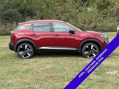 New 2026 Nissan Kicks SR w/ SR Premium Package image 2