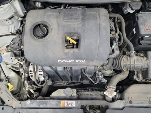 Used 2017 Kia Forte LX image 30