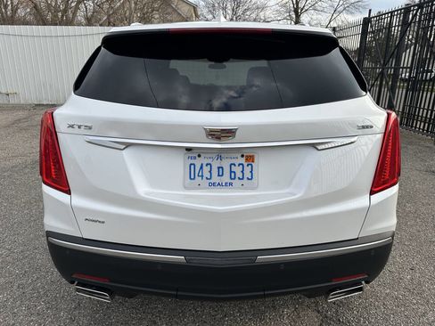 Used 2019 Cadillac XT5 Luxury image 8