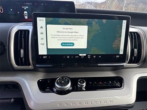 New 2025 Ford Expedition Max Active image 20