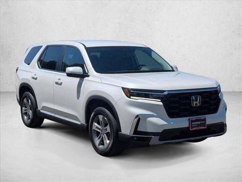 Used 2024 Honda Pilot EX-L image 3