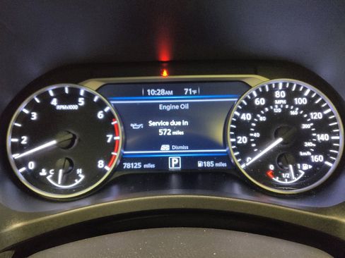 Used 2023 Nissan Sentra SR w/ SR Premium Package FWD image 23