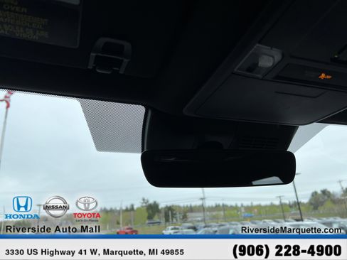 Used 2024 Toyota Tacoma TRD Off-Road AWD/4WD image 19