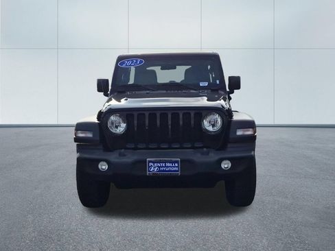 Used 2023 Jeep Wrangler Unlimited Sport AWD/4WD image 2