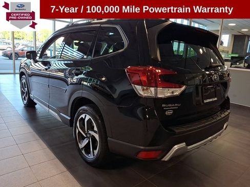 Used 2022 Subaru Forester Touring AWD/4WD image 4