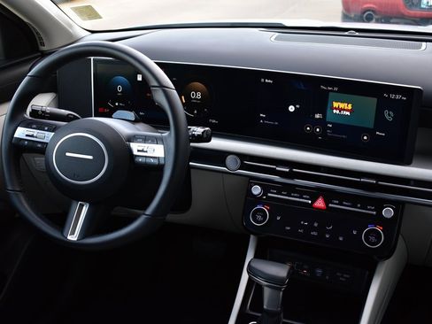 Used 2025 Hyundai Tucson SEL image 30