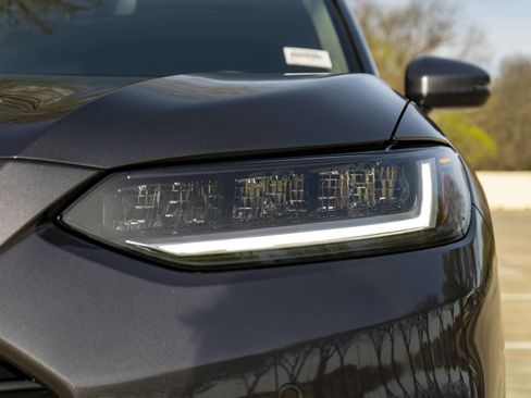 Used 2026 Honda HR-V EX-L image 11