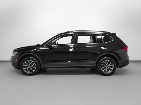 Used 2019 Volkswagen Tiguan SE AWD/4WD image 3