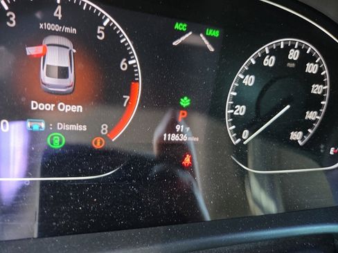 Used 2018 Honda Accord LX image 2