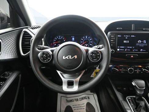 Certified 2022 Kia Soul LX image 28