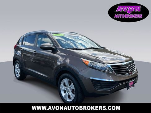 Used 2011 Kia Sportage LX w/ Convenience Pkg image 1