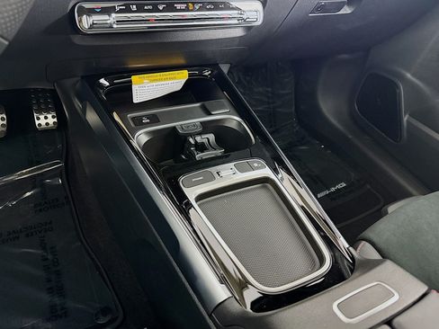 New 2026 Mercedes-Benz GLB 250 image 5