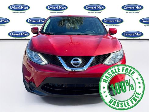 Used 2017 Nissan Rogue Sport S w/ S Appearance Package image 2