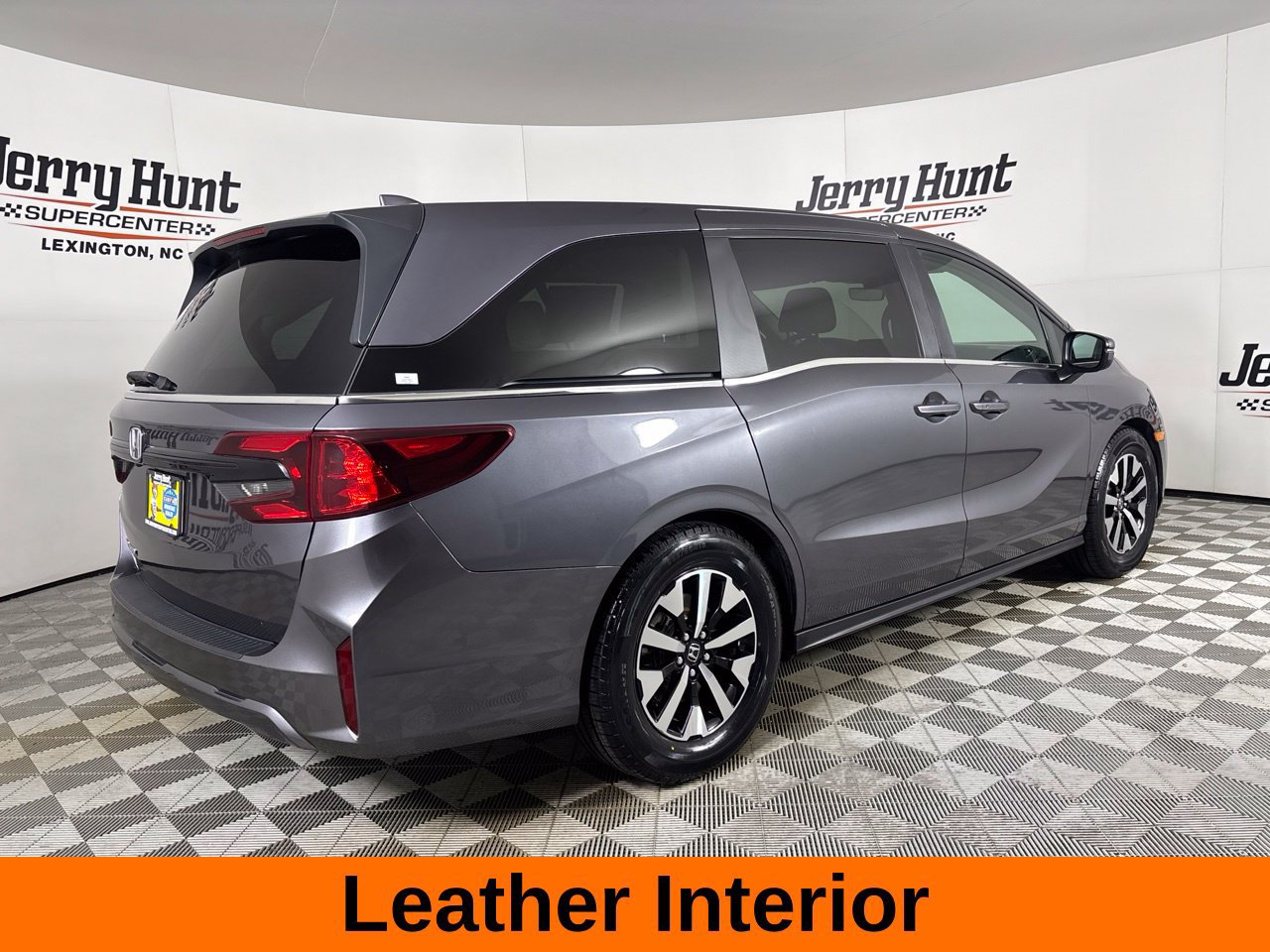 Used 2025 Honda Odyssey EX-L image 5