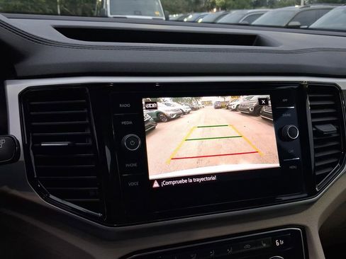 Used 2023 Volkswagen Atlas SE FWD image 25