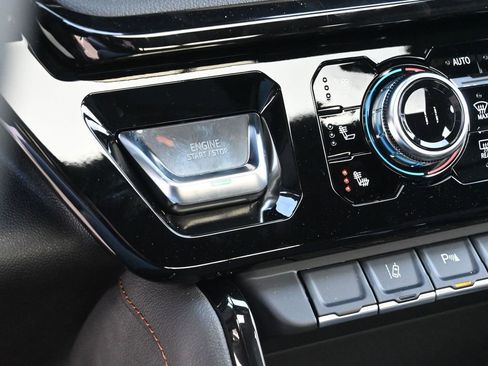 New 2026 GMC Sierra 2500 AT4 w/ AT4 Premium Plus Package image 23