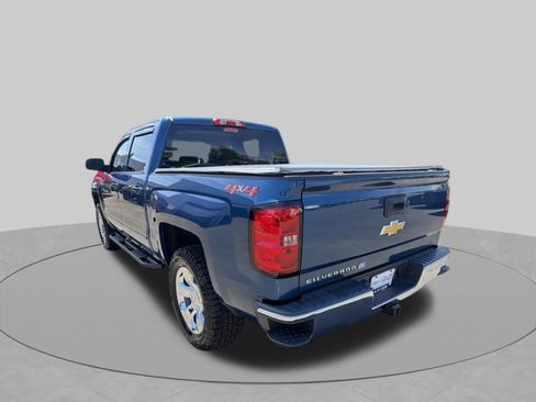 Used 2018 Chevrolet Silverado 1500 LT w/ LT Eassist Package AWD/4WD image 5