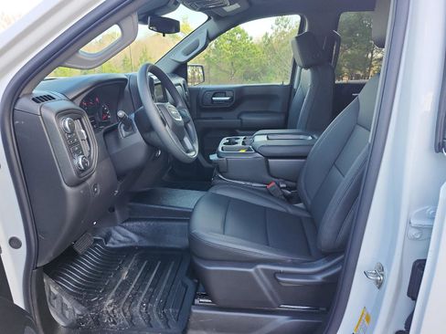 New 2026 GMC Sierra 1500 Pro w/ Pro Value Package image 15