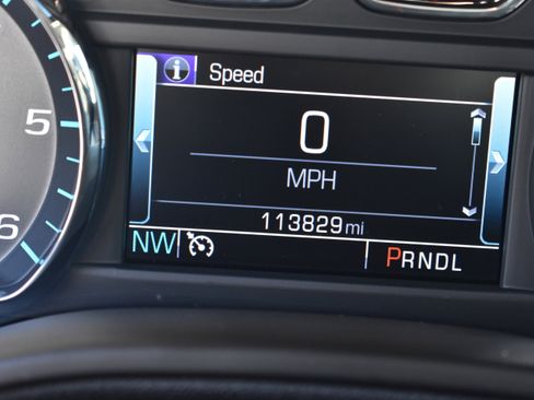 Used 2019 Chevrolet Suburban LT image 39