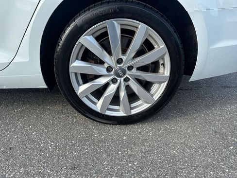 Used 2017 Audi A4 2.0T Premium w/ Convenience Package AWD/4WD image 17