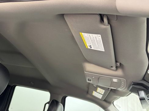 Used 2019 Ford F150 Lariat AWD/4WD image 32