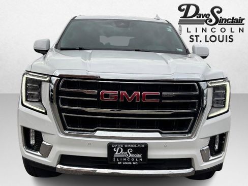 Used 2023 GMC Yukon SLT image 2