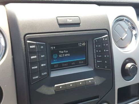 Used 2014 Ford F150 XLT w/ Equipment Group 302A Luxury AWD/4WD image 27