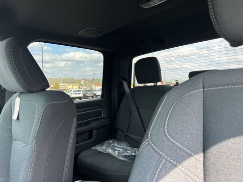 New 2026 RAM 2500 Big Horn AWD/4WD image 10