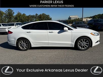 Used 2017 Ford Fusion SE
