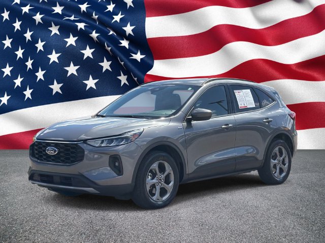 Certified 2025 Ford Escape ST-Line Select AWD/4WD image 12