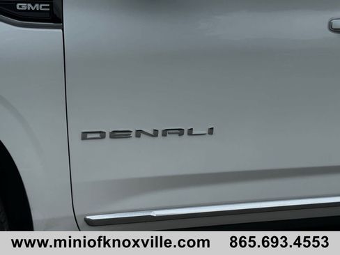Used 2022 GMC Yukon Denali w/ Max Trailering Package AWD/4WD image 10